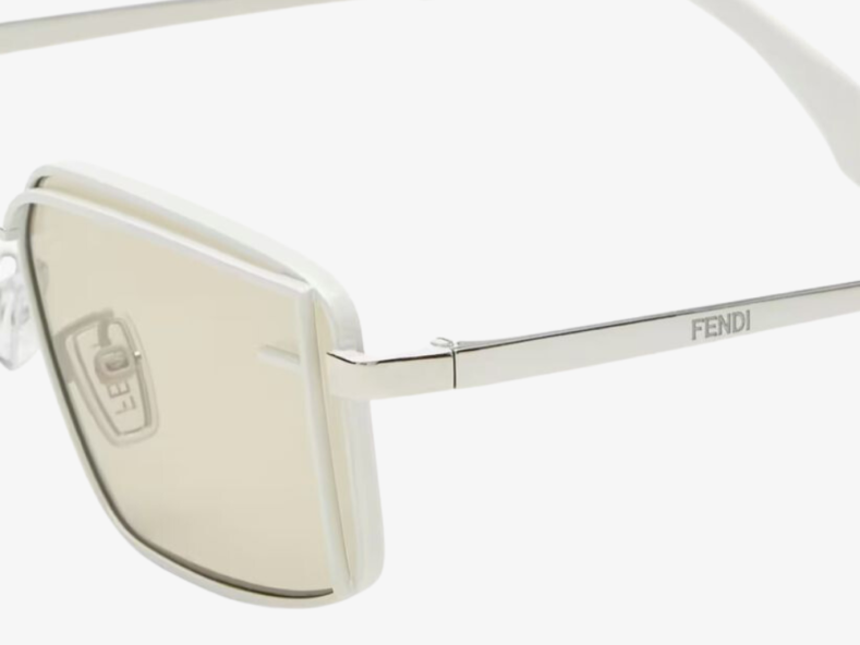 Óculos de Sol Fendi FE40102U 25N